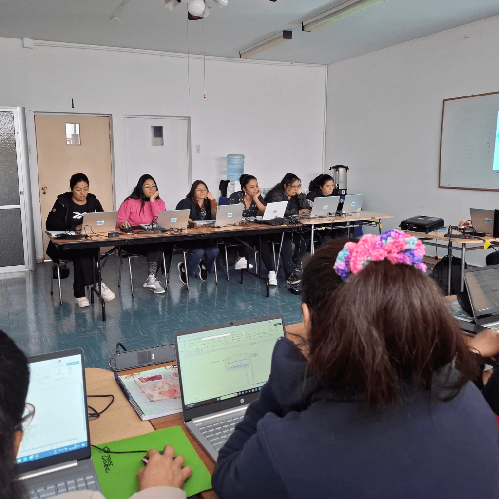 Aula en una clase de informatica